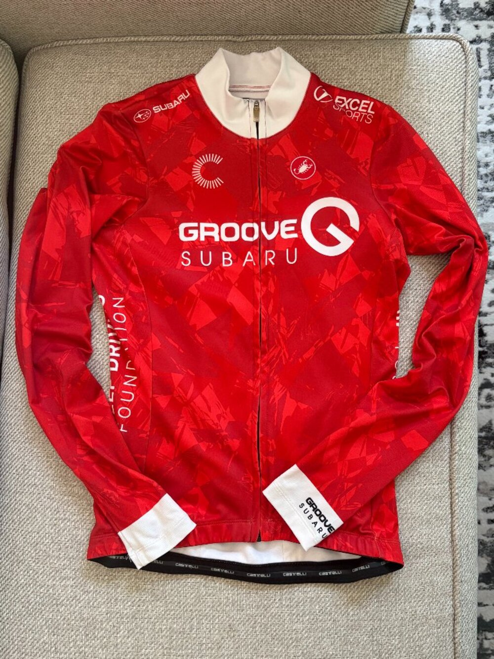 Castelli Women's Thermal Long Sleeve Cycling Jersey, Size Small, Red, White